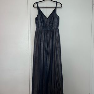 Vera Wang blue silver evening gown size 8